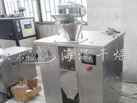 GZL系列干法輾壓造粒機